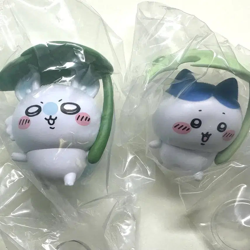 [BUNJANG] Chiikawa Usagi Figure Bundle Set / [미개봉] 먼작귀 치이카와 우산 피규어 하치와레 우산 피규어 일괄
