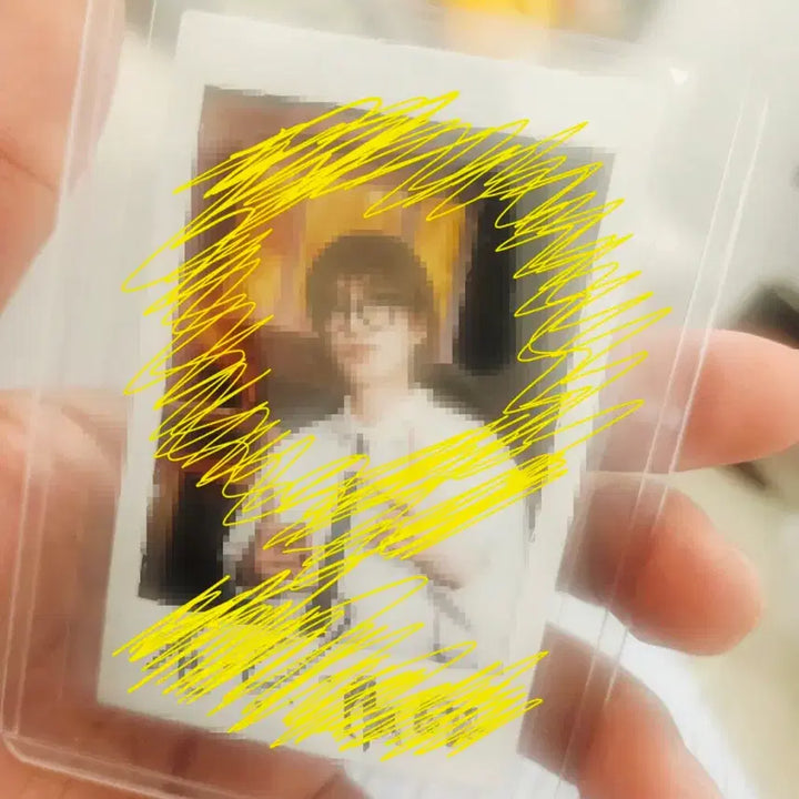 [BUNJANG] P1Harmony Theo Signed Polaroid / 피원하모니 테오 싸인폴라