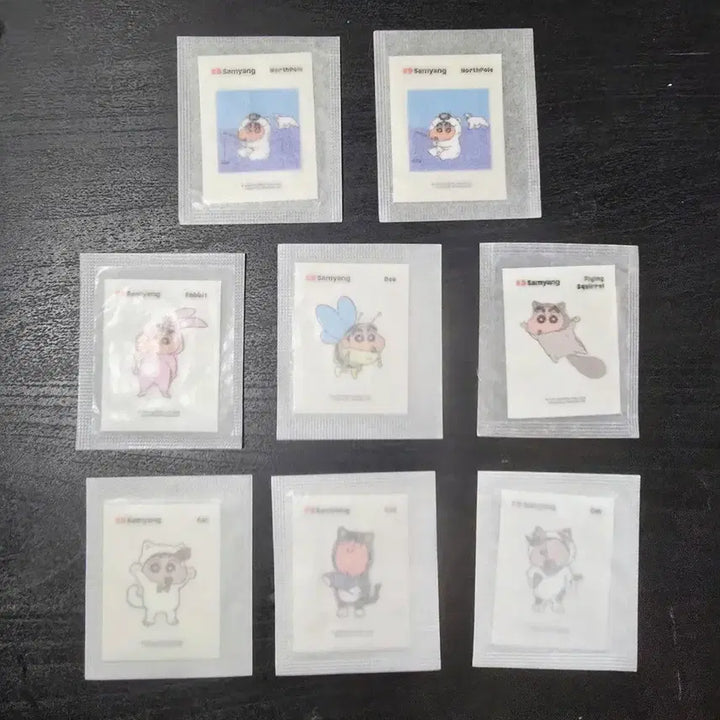 [BUNJANG] Crayon Shin-chan Sticker Bundle Set (Sealed) / [짱구 띠부씰] 미개봉 8개 일괄판매