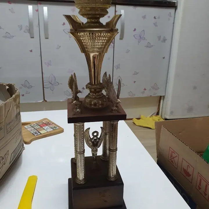 [BUNJANG] Premium Gold Trophy / 금색 트로피 고급 트로피