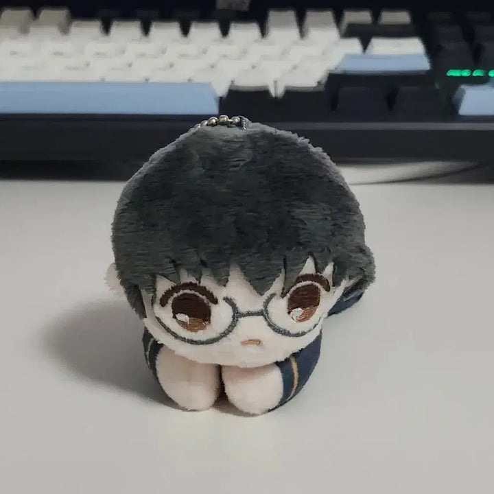 [BUNJANG] Gintama Shinpachi Hug Chara Plush / 은혼 신파치 허그캬라