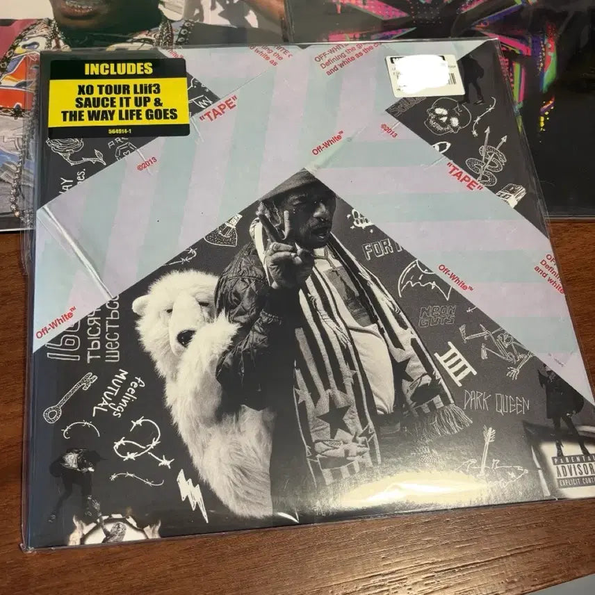 [BUNJANG] Lil Uzi Vert Luv Is Rage 2 LP / 릴 우지 버트 Luv Is Rage 2 LP
