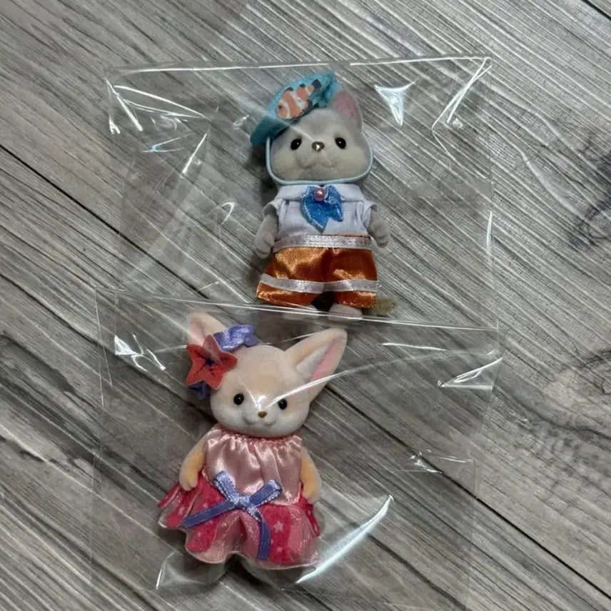 [BUNJANG] Sylvanian Families Marine Collectibles Bundle - Nemo Husky + Starfish Desert Fox / 일괄) 실바니안 패밀리 쿠지 마린 콜렉터블 - 니모 허스키+불가사리 사막여우
