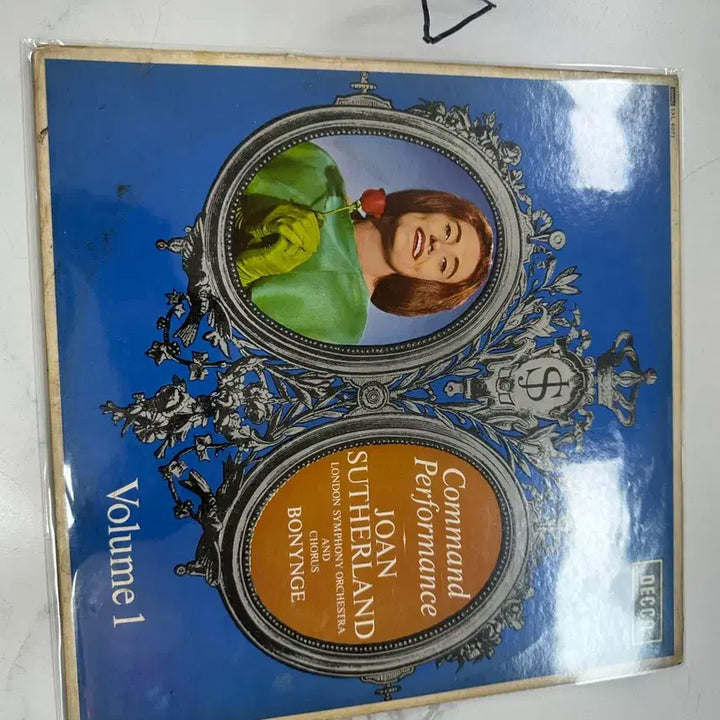 [BUNJANG] Joan Sutherland Command Performance Opera Arias Volume 1 Import LP Vinyl Record / 조안 서덜랜드 커맨드 퍼포먼스 오페라 아리아 볼륨 1 수입반 LP 바이닐 음반 팝니다