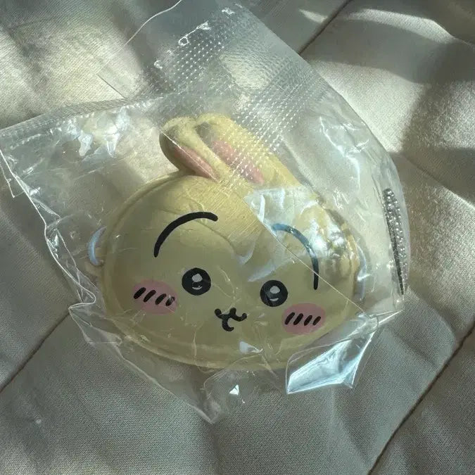 [BUNJANG] Chiikawa Usagi Festival Mask Keychain / 치이카와 마츠리 가면 키링 우사기