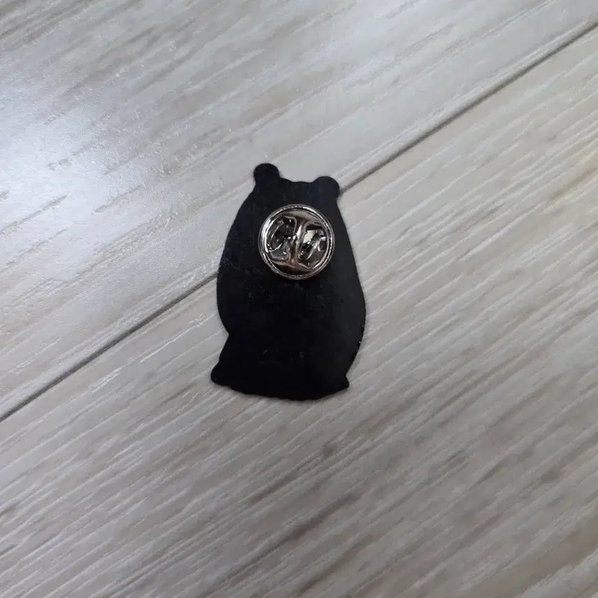 [BUNJANG] Sailor Moon Badge Brooch / 세일러문 뱃지 브로치