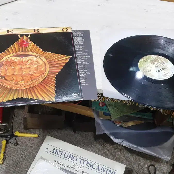 [BUNJANG] 1977 Hero Original Vinyl LP / NM급 엘피/팝 - 1977 Hero