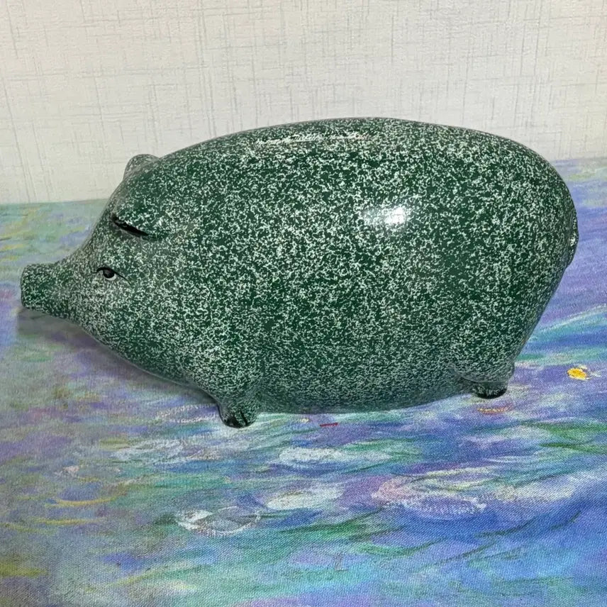 [BUNJANG] Vintage Ceramic Piggy Bank with Unique Green Pattern / 빈티지 돼지저금통 복돼지