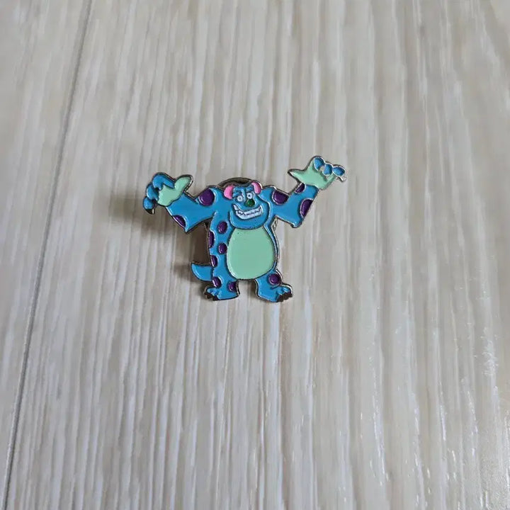 [BUNJANG] Monsters, Inc. Sulley Badge / 몬스터 주식회사 설리 뱃지