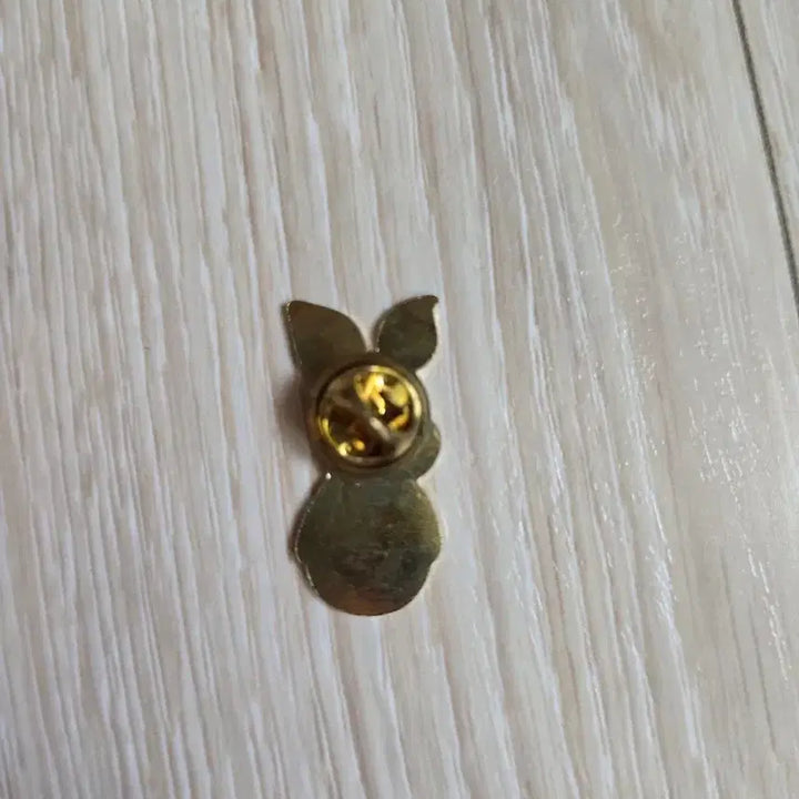 [BUNJANG] Winnie the Pooh Piglet Badge / 곰돌이 푸 피글렛 뱃지