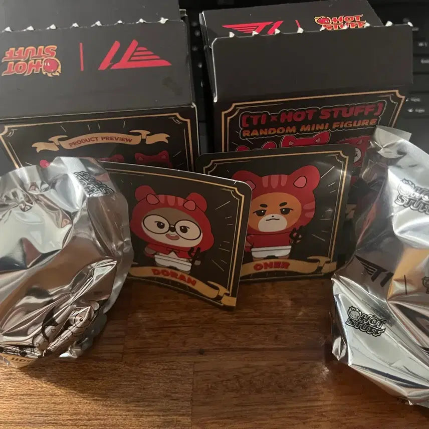 [BUNJANG] T1 x Hot Stuff Doran &amp; Oner Figure Bundle Set / T1 x Hot stuff 피규어(도란,오너) 일괄