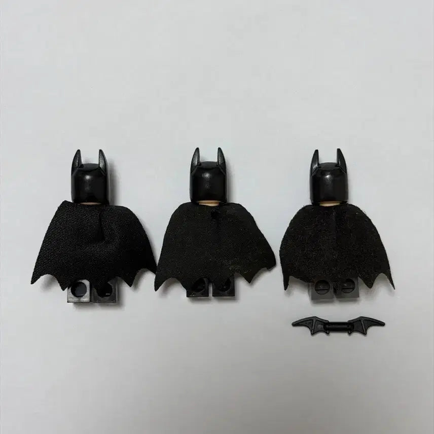 [BUNJANG] LEGO DC Batman Minifigure 3-Figure Set with Batarang / 레고 DC 배트맨 미니피규어 3개 세트 배트랑 포함