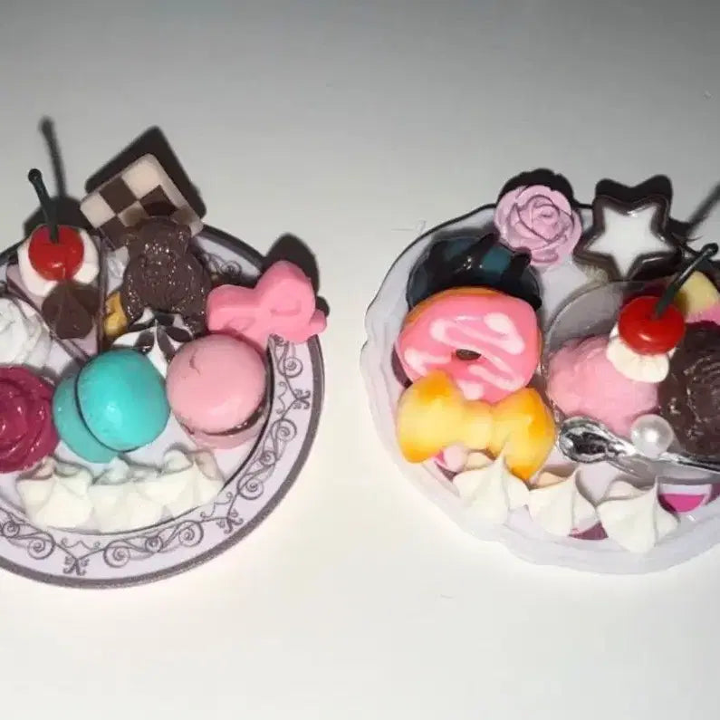 [BUNJANG] DuRi Cafe Monotone Sweets Gacha Mini Dessert Bundle Set / 둘리카페 모노톤 스위츠 가챠 미니 디저트 가챠 일괄판매
