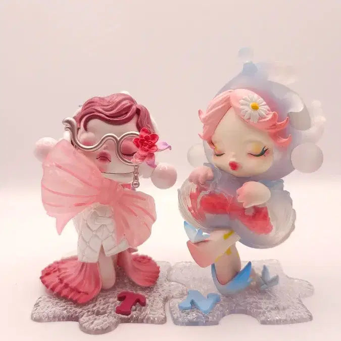 [BUNJANG] Skullpanda Popmart Hand in Hand Set (2 Types) / 스컬판다 팝마트 손에 손잡고 2종