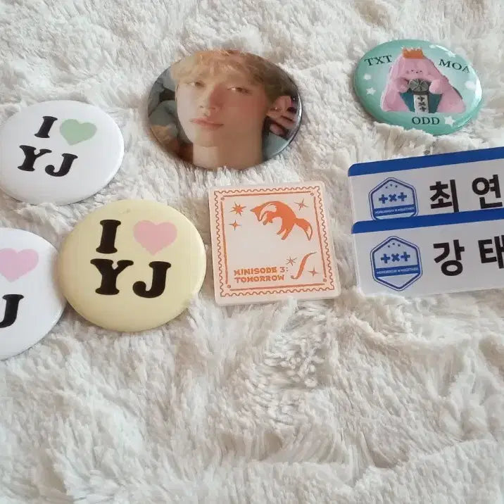 [BUNJANG] TXT Badge Bundle Set / 투바투뱃지양도합니다