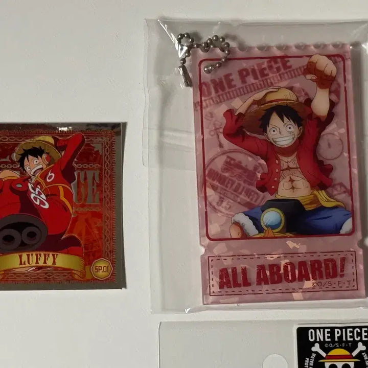 [BUNJANG] One Piece Luffy &amp; Ace Sticker Acrylic Keyring Bundle Set / 원피스 루피 에이스 스티커 아크릴 키링 일괄
