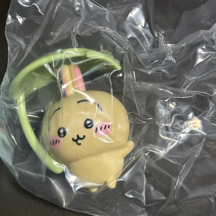 [BUNJANG] Chiikawa Usagi Rabbit Umbrella Figure / 치이카와 먼작귀  우산 피규어 우사기 토끼