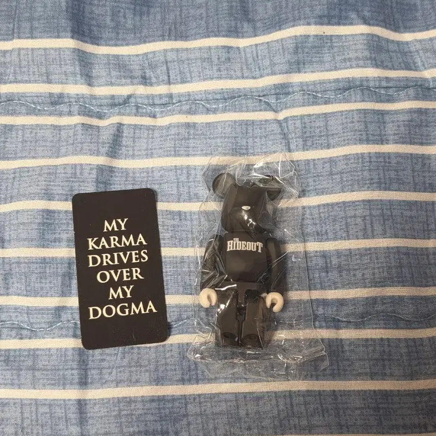 [BUNJANG] Bearbrick Series 30 "Hide Out" / 베어브릭 30탄 슈시 HIDE OUT