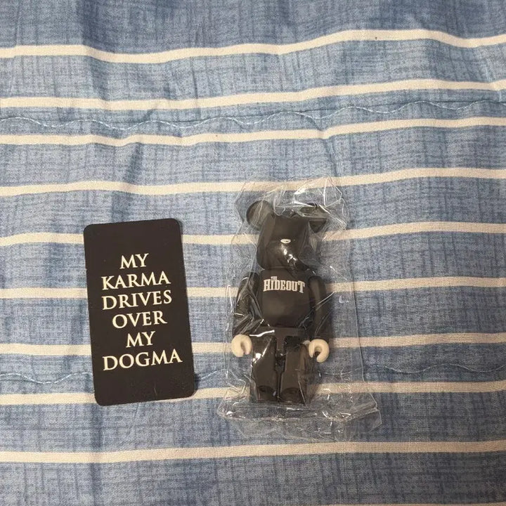 [BUNJANG] Bearbrick Series 30 "Hide Out" / 베어브릭 30탄 슈시 HIDE OUT