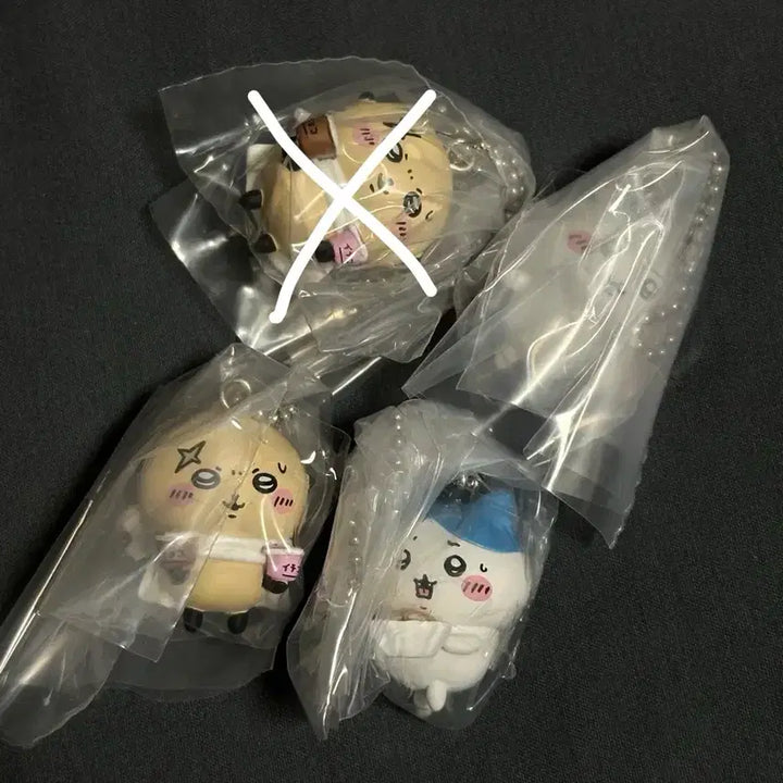 [BUNJANG] Chiikawa Tabemono Food Gacha Figure Set / 치이카와 먼작귀 타베모노 음식 가챠 피규어 랏코 하치 치이