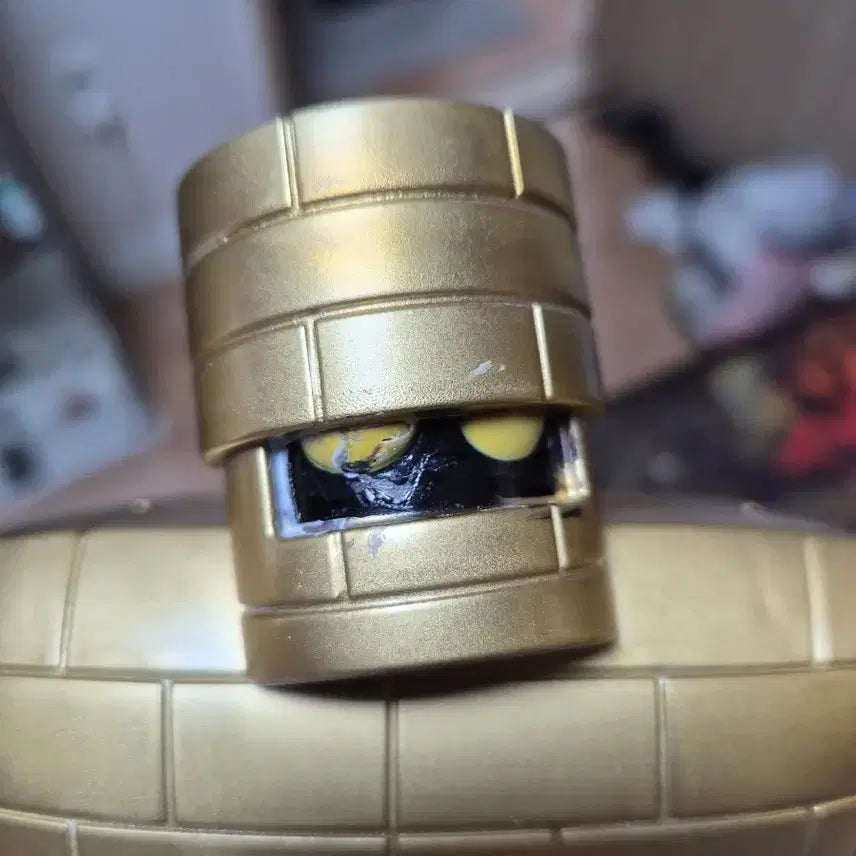 [BUNJANG] Dragon Quest Golem (Spray Painted) / 드래곤 퀘스트 골렘(락카칠)
