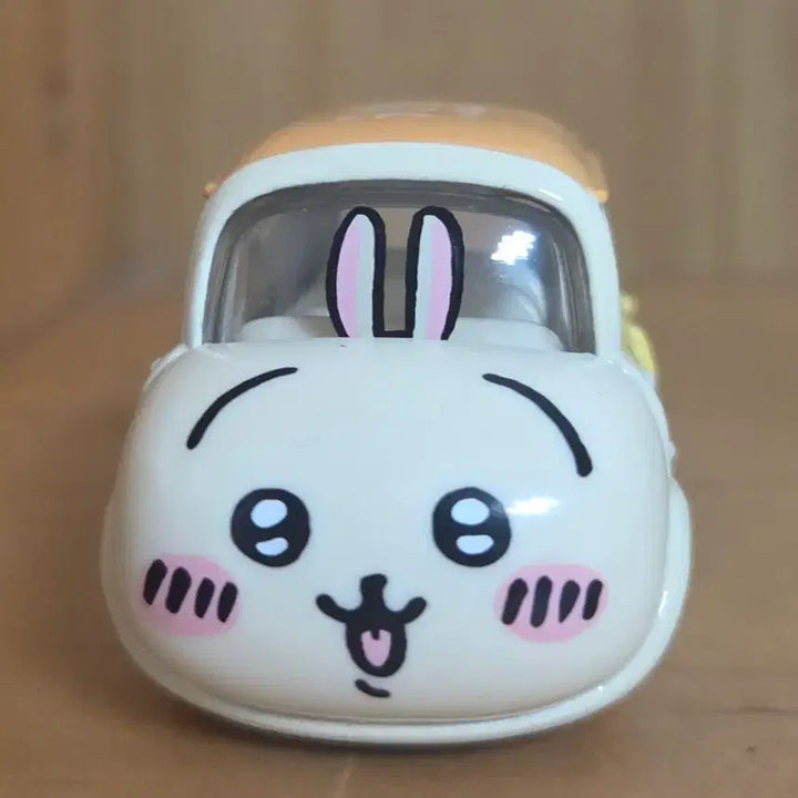 [BUNJANG] Chiikawa Usagi Tomica / 치이카와 먼작귀 우사기 토미카