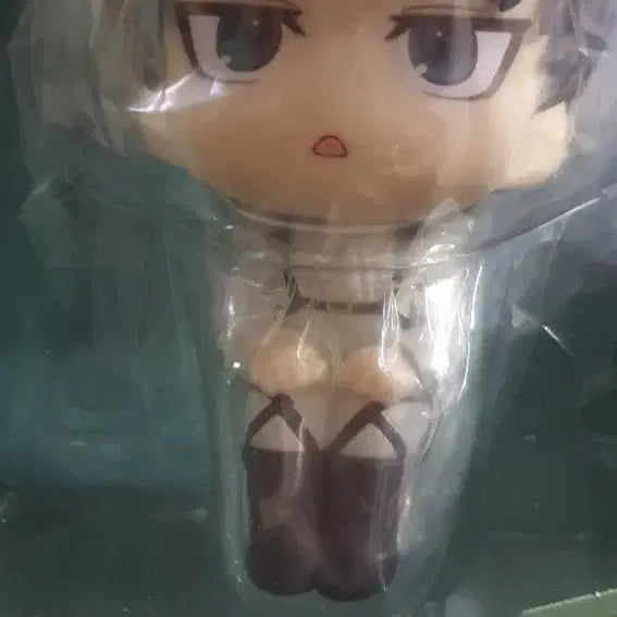 [BUNJANG] Attack on Titan Levi Ackerman Clean-Up Look Up Vol. 2 Special Offer (POB) Figure / 특전O)진격의 거인 청소 리바이 룩업 2탄