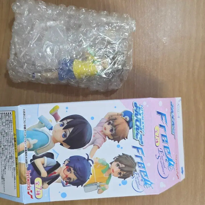 [BUNJANG] Free! Tachibana Mint Condition Unsealed Figure / (급처 / 택배비포함) free! 욘텐고 타치바나 미개봉 피규어