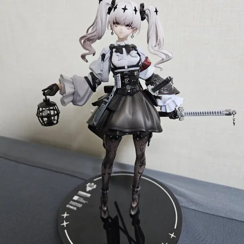 [BUNJANG] Bibibutton Fluorite Zone Luka 1/7 Scale Figure / 비비버튼 불화침영역 루카 1/7 스케일 피규어