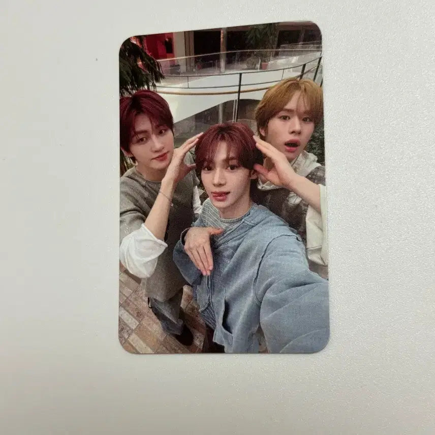[BUNJANG] TWS The Hyundai Unit Photocard / 투어스 더현대 유닛 포카