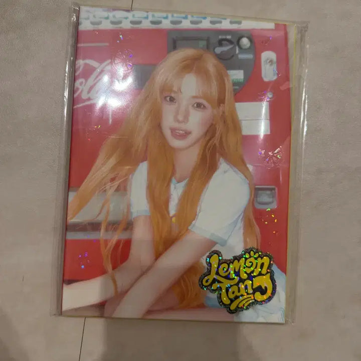 [BUNJANG] HARTUHA Lemon Tang Pop-up Photo Set Yuha Version / 하투하 레몬탱 팝업 엠디 포토세트 유하 버전