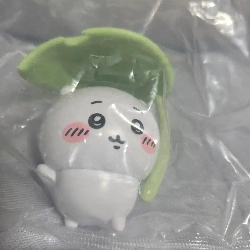 [BUNJANG] Chiikawa Umbrella Figure / 치이카와 우산피규어 팝니당
