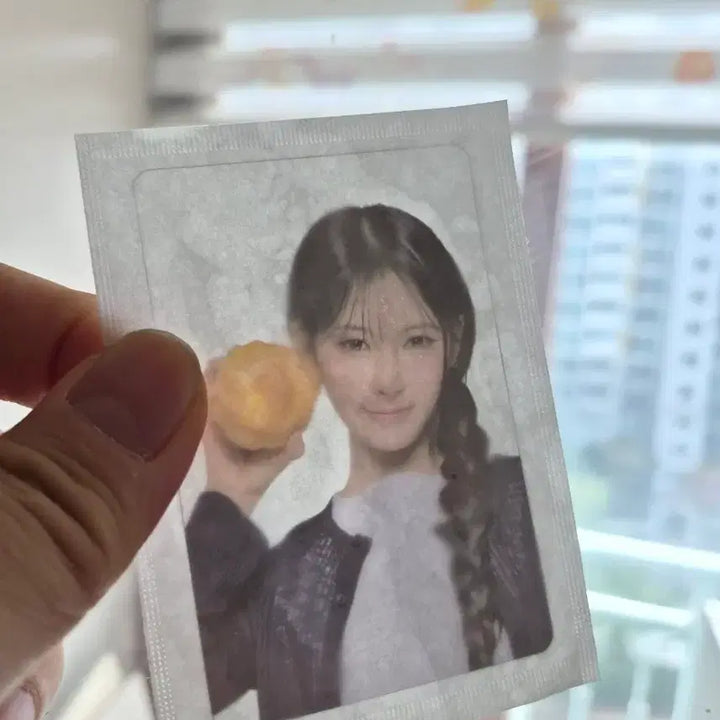[BUNJANG] LE SSERAFIM Transparent Photocard (Sealed) / CU 리센느 투명 포토카드 미개봉
