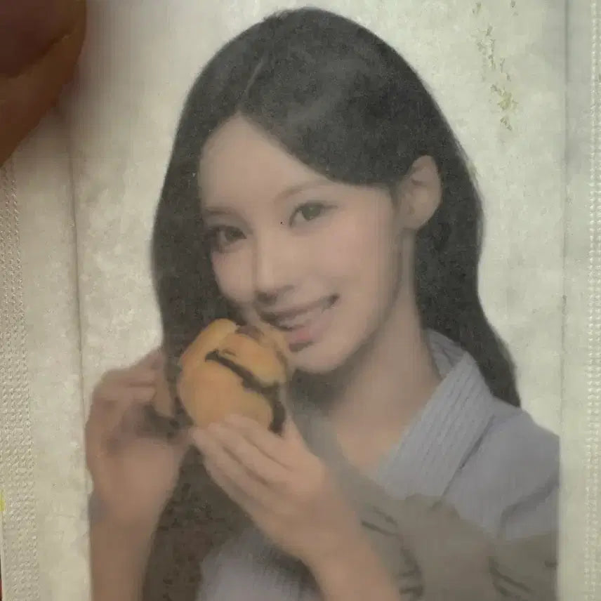 [BUNJANG] RE:SENCE Wonhee Lucky Draw Photocard / 리센느 원이 포카 cu 원이의 옥수수크림빵 포토카드