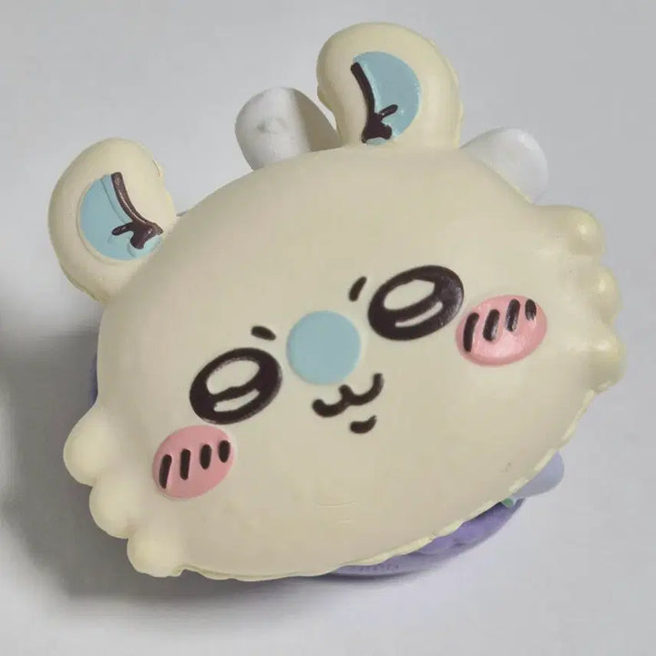[BUNJANG] Chiikawa Momonga Figure / 치이카와 마카롱 모몽가 피규어