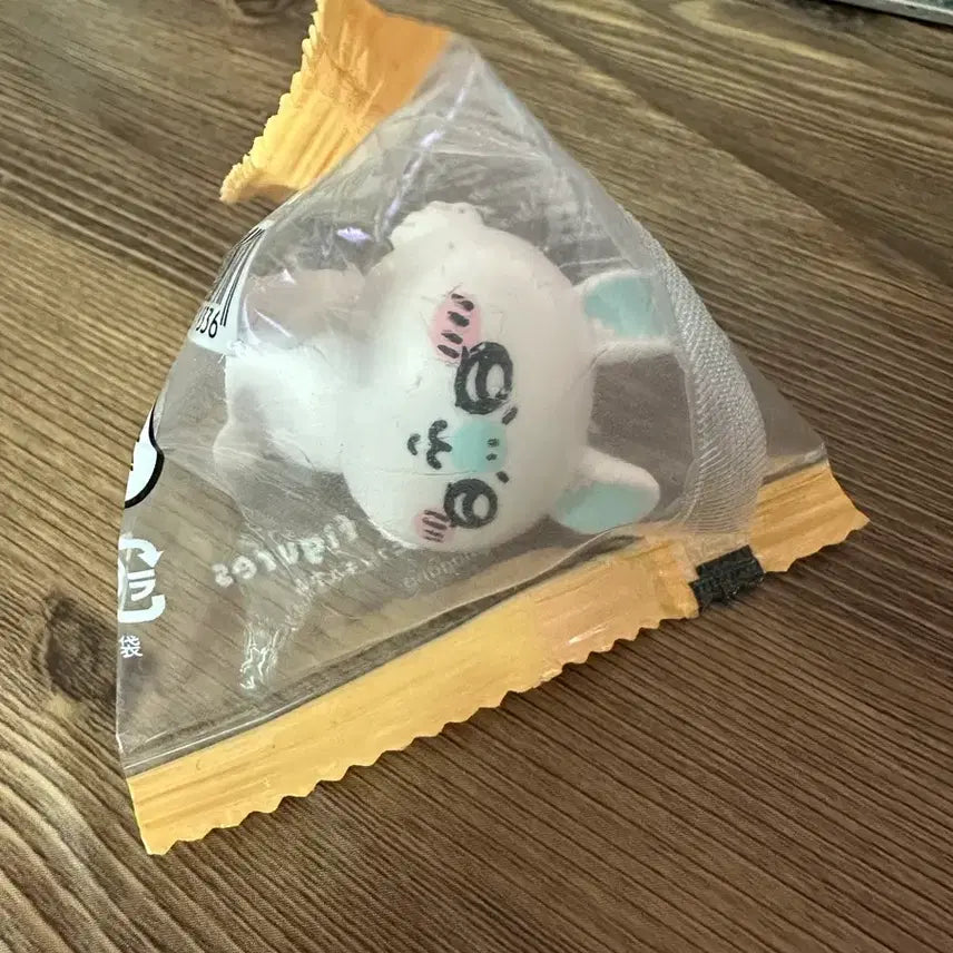 [BUNJANG] Chiikawa Momonga Bagged Figure / 먼작귀 치이카와 모몽가 봉지 피규어
