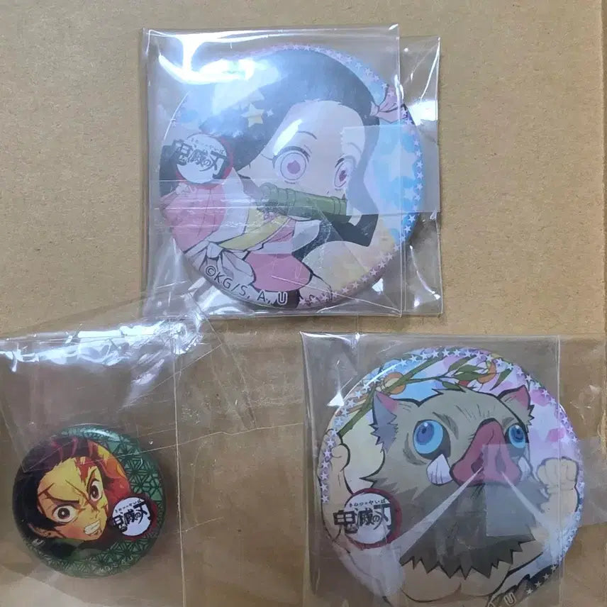 [BUNJANG] Demon Slayer Kimetsu no Yaiba Can Badge Bundle Set / 귀멸의 칼날 캔벳지 일괄판매