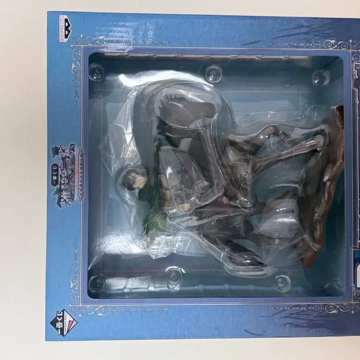[BUNJANG] Attack on Titan Levi Horseback Figure Set (A, B, Last One) / 진격의거인 기마 피규어 A B 라스트원 전종