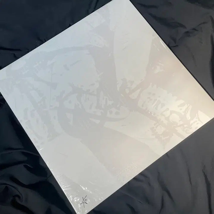 [BUNJANG] The KC Trilogy LP Black (3LP) Sealed / 더 KC 트릴로지 LP 블랙 (3LP) 미개봉