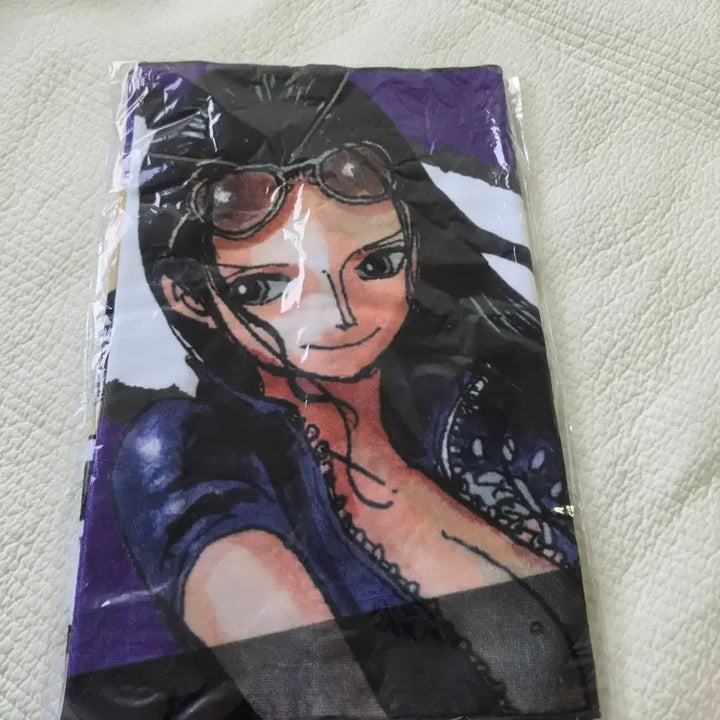 [BUNJANG] One Piece Nico Robin Full Color Face Towel (Sealed) / 원피스 풀 칼러 페이스 타월 니코 로빈 (미개봉)