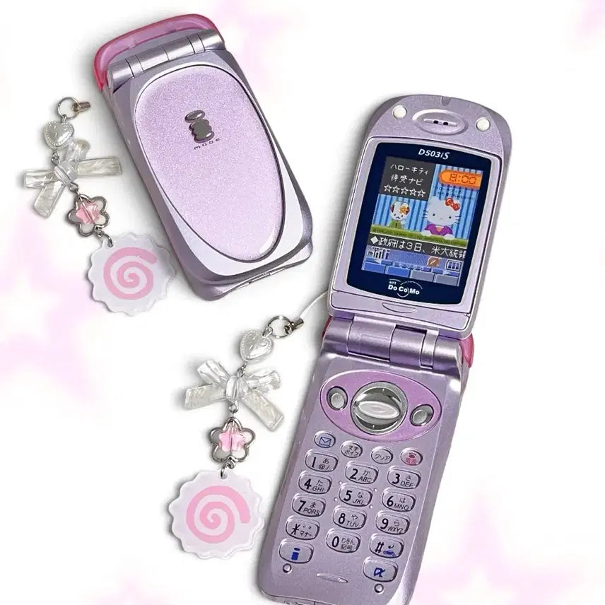 [BUNJANG] Classic Kitty Phone Docomo Japan Mockup Phone Y2K Folder Phone / [레어] 고전 키티폰 키티 목업폰 모형폰 도코모 일본 폴더폰 핸드폰 휴대폰 갸루폰 y2k docomo