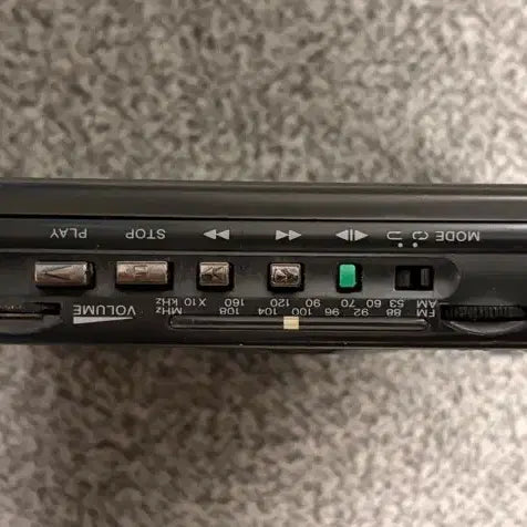 [BUNJANG] GoldStar (LG) AHA Cassette Player / 금성 아하 카세트플레이어