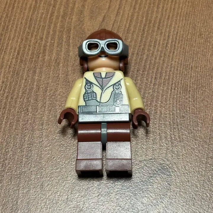 [BUNJANG] LEGO Star Wars Naboo Pilot Minifigure / 레고 스타워즈 나부 파일럿 피규어