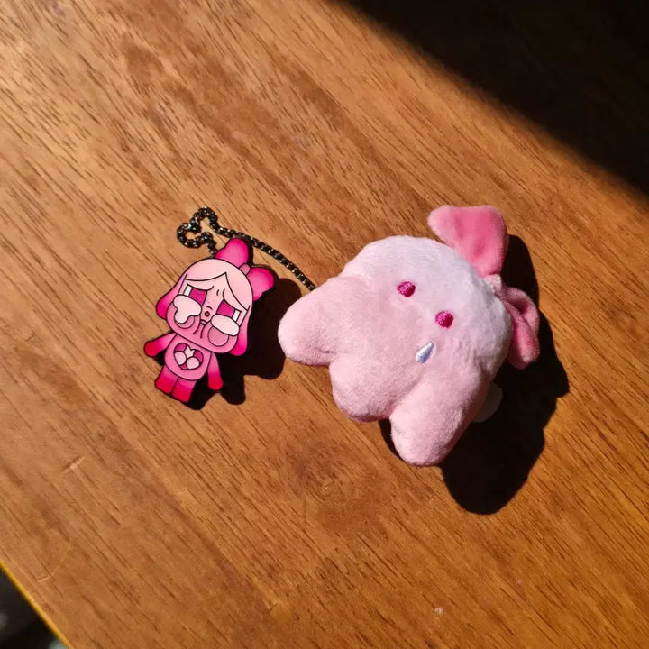 [BUNJANG] Pop Mart Cry Baby Pink (Unused) / 팝마트 크라이 베이비 핑크 미사용