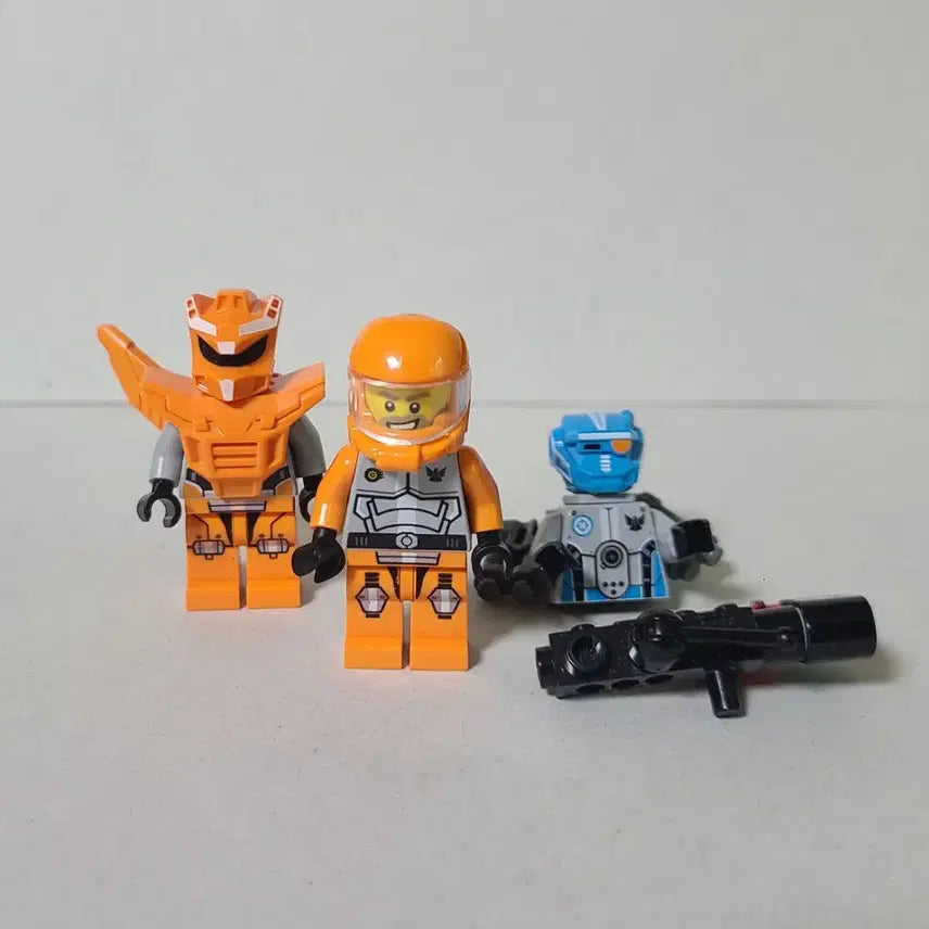 [BUNJANG] Lego Galaxy Squad Minifigure Bundle Set / 레고 갤럭시스쿼드 미니피규어 일괄