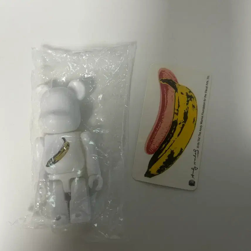 [BUNJANG] Andy Warhol Banana Be@rbrick / 앤디 워홀 바나나 베어브릭
