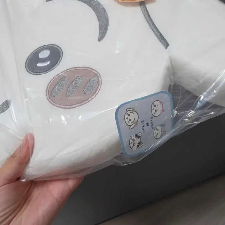 [BUNJANG] Chiikawa Usagi Low Rebound Ribbon Cushion / 치이카와 먼작귀 우사기 저반발 리본 쿠션