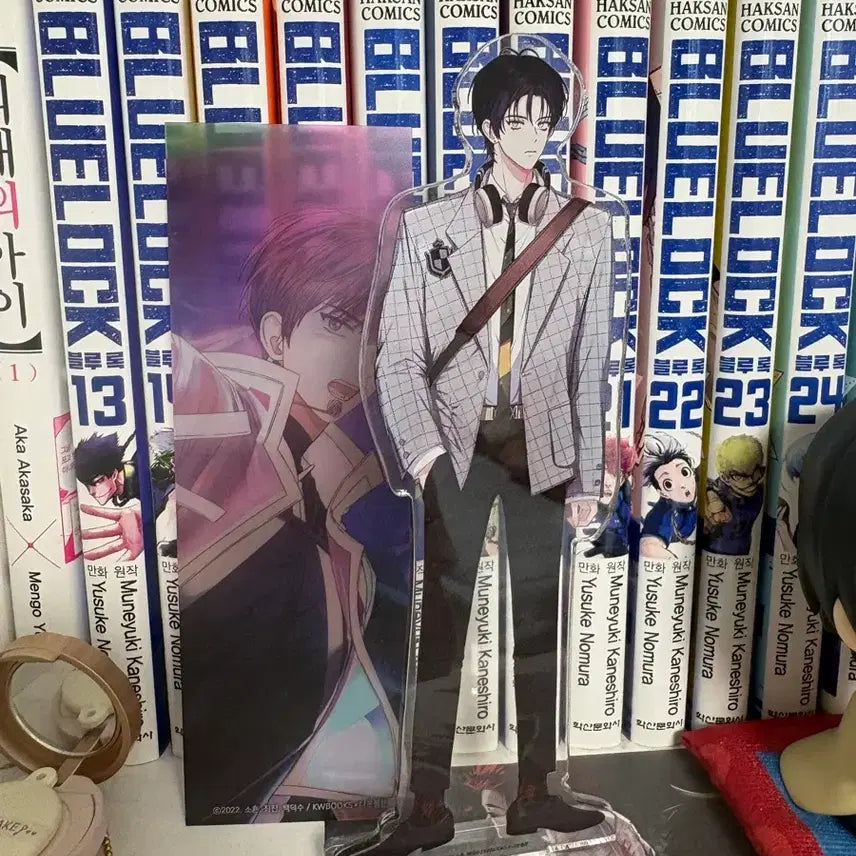 [BUNJANG] Kim Raven Acrylic Stand &amp; Bae Sejin Bookmark Bundle Set / 김래빈 아크릴 스탠드랑 배새진 책갈피 굿즈 급처 합니당. 일괄입니다.