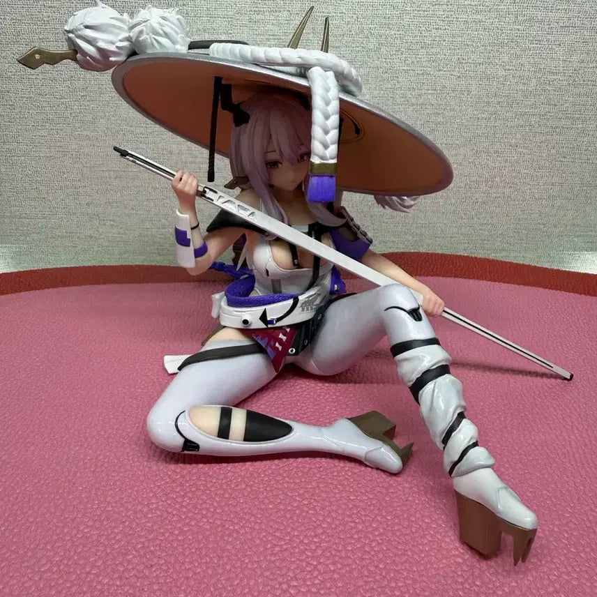 [BUNJANG] Nier: Automata Replicant YoRHa No. 2 Type B Figure / 니케 제일복권 홍련 피규어 팝니다