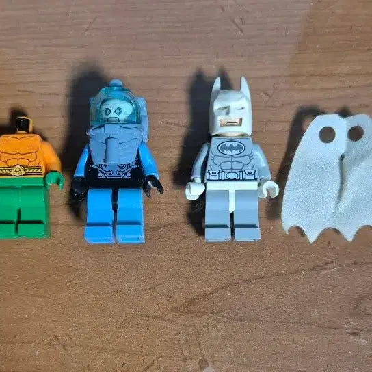 [BUNJANG] LEGO DC 76000 Minifigure Set / 레고 dc 76000 미니피규어